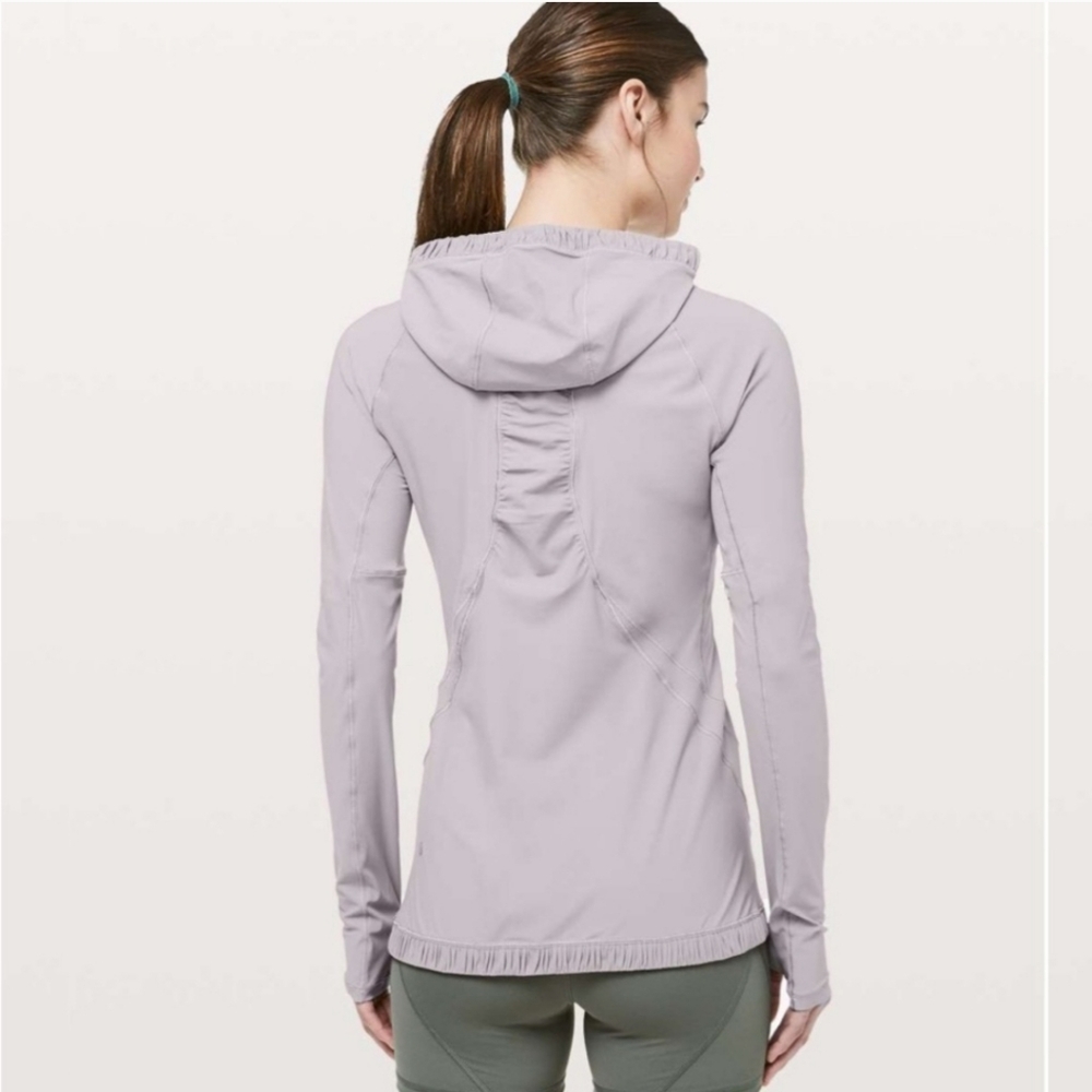 LULULEMON Water Bound Hoodie in Dark Chrome - Picture 2 of 13